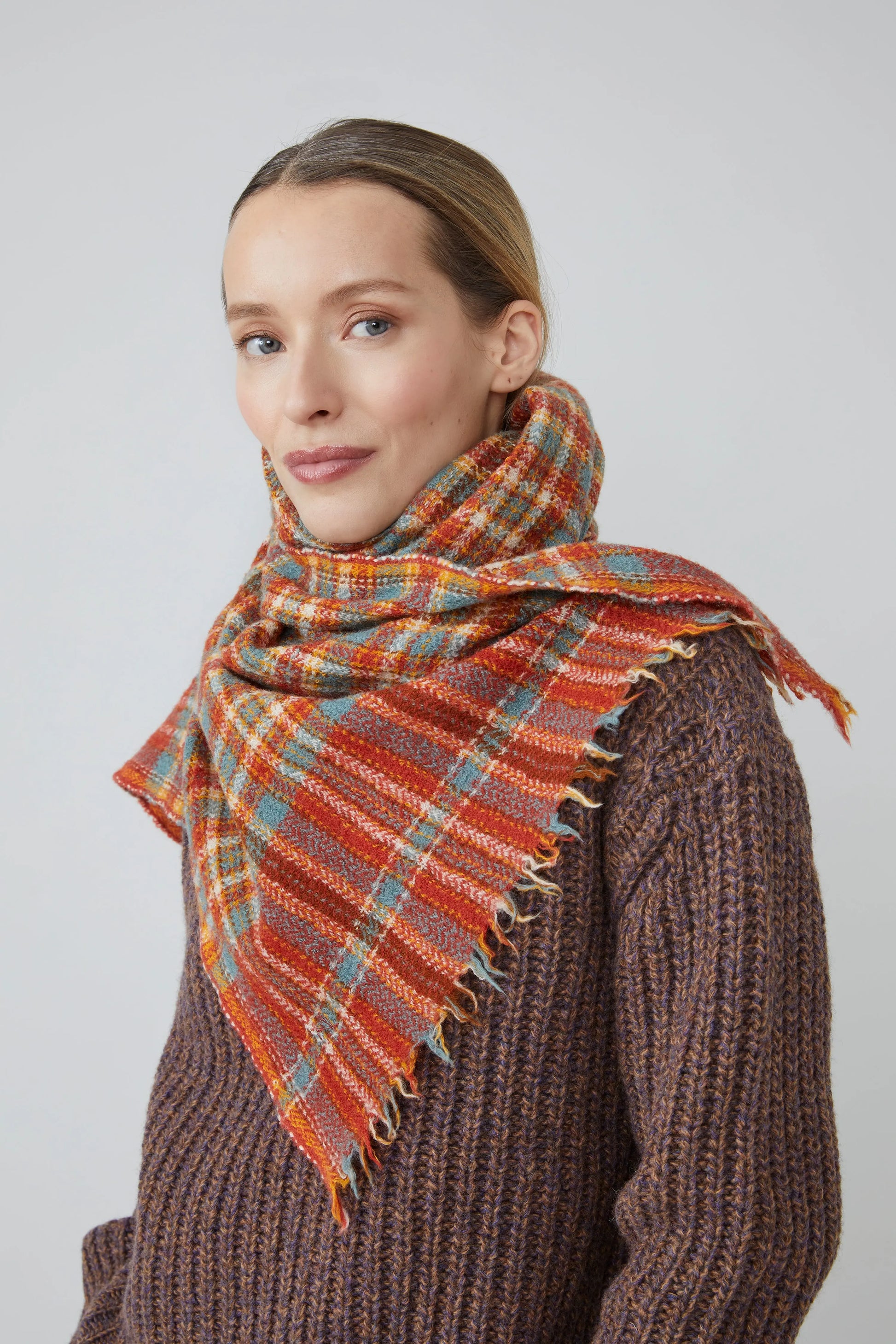 Moismont McInnes tartan fine wool scarf in Spice  orange and blue.