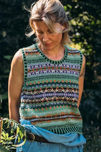Load image into Gallery viewer, Eribe made in Scotland Westray vest in Meadow in soft green and mauve.