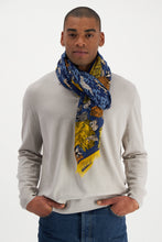 Load image into Gallery viewer, Inoui Editions fine wool rectangular long scarf Central Park in navy and yellow featuring dogs.