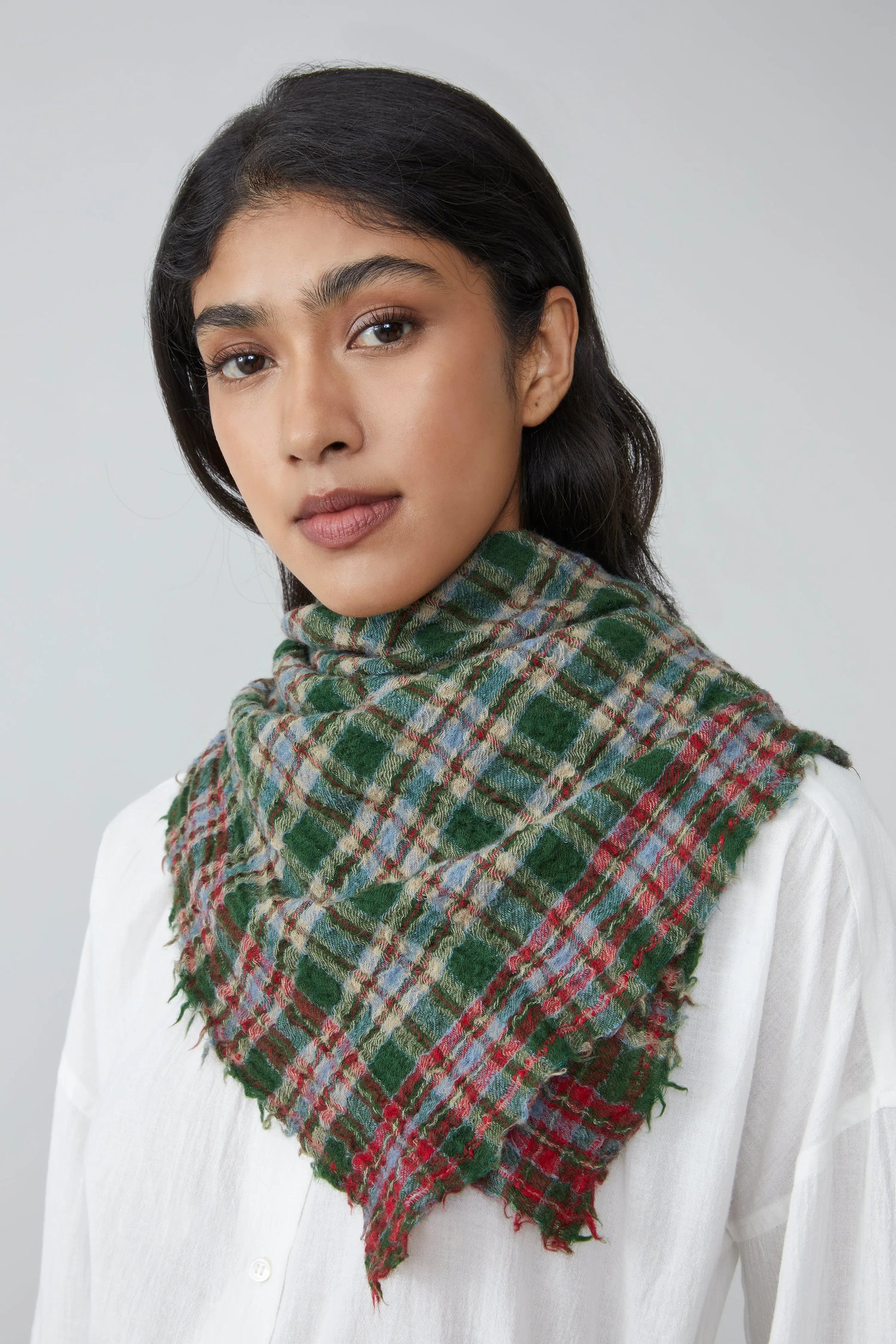 Moismont fine wool handwoven wool plaid Magda scarf in British green.