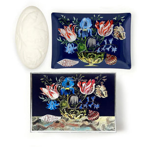 Fragonard De tout coeur box soaped and dish set.