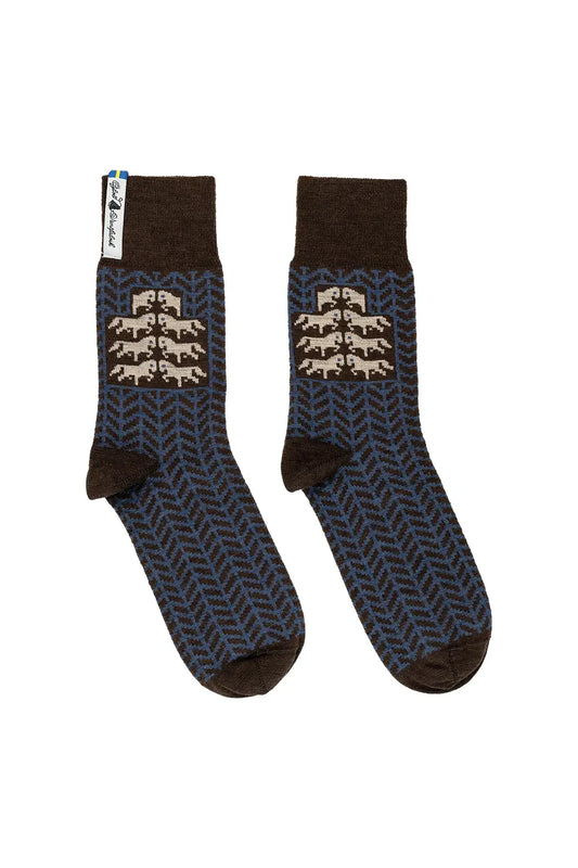 Ojbro Vantfabrik Gotland merino wool socks in brown, made in Sweden.