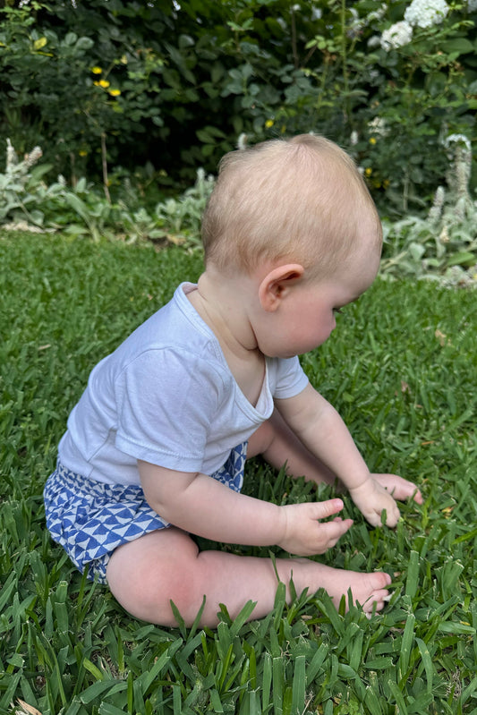 Juni Kids pure cotton blockprint baby toddler bloomers in cobalt blue triangles on white.
