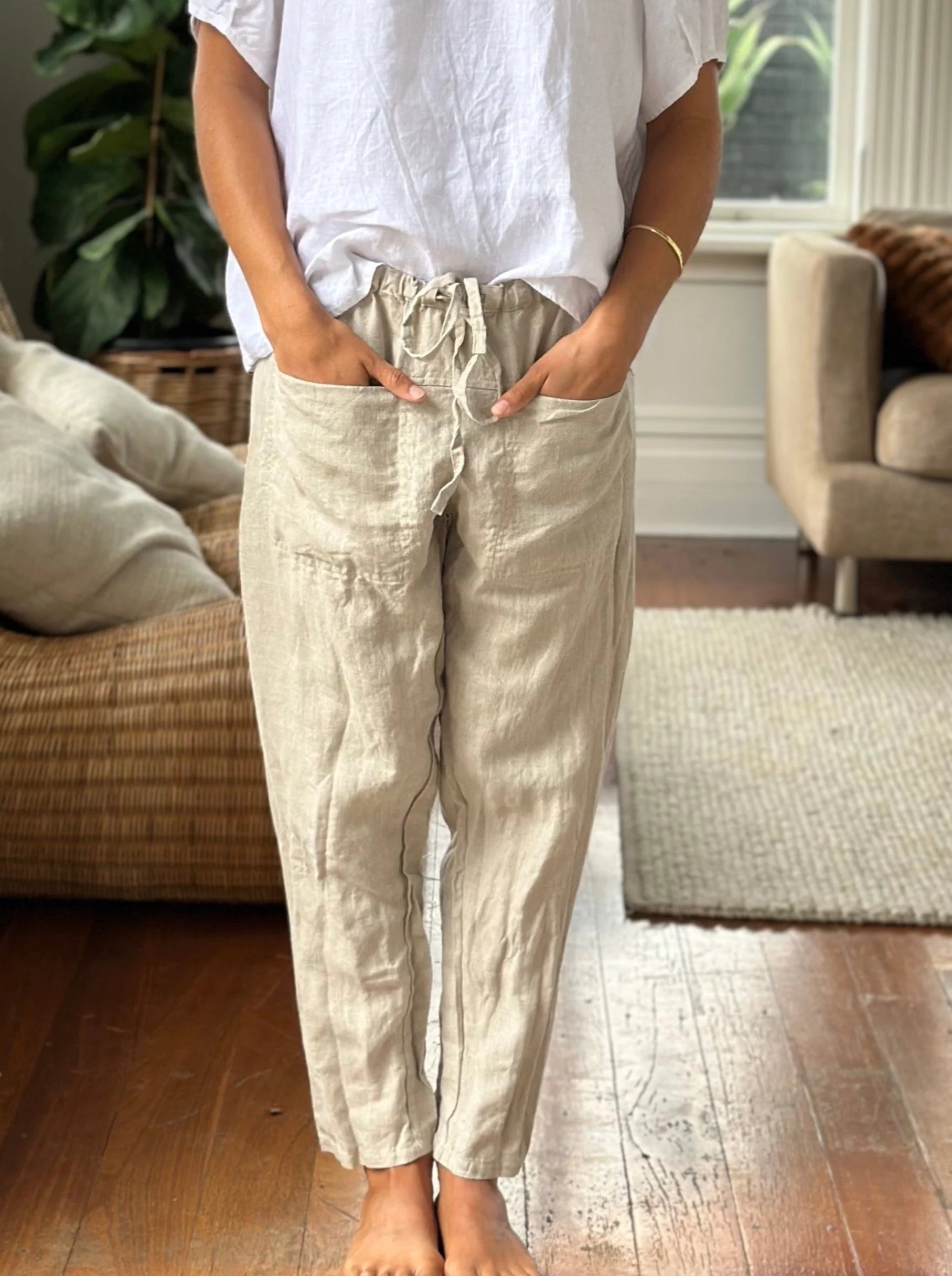 Frockk Jessie pants in natural linen.
