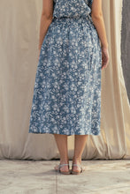 Load image into Gallery viewer, Dve Isha skirt - Aegean blue blockprinted