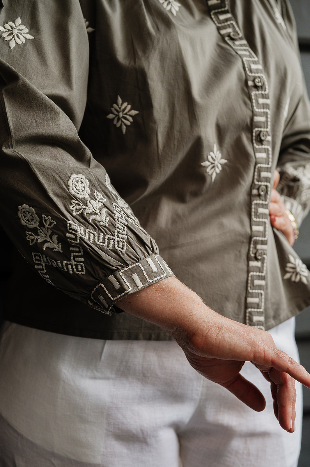 Manan Folk embroidered blouse - grey