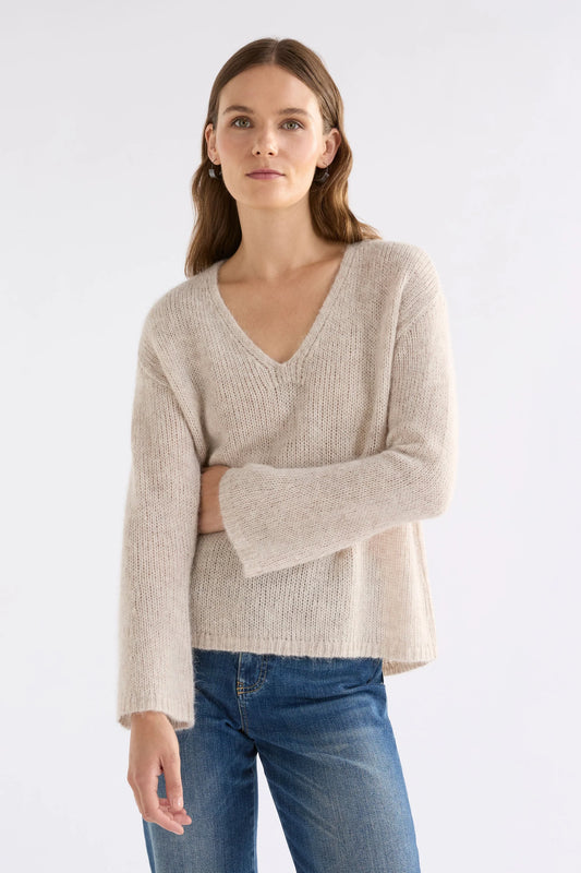 Elk Anken sweater V-neck alpaca wool blend in ecru.