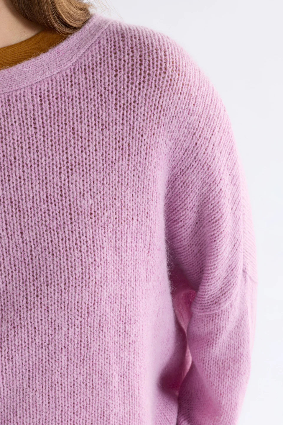 Elk Agna sweater in lavender marle light purple.