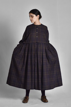 Load image into Gallery viewer, Maku homespun check cotton Enki dress.