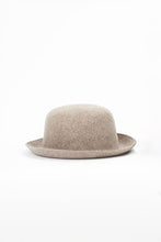 Load image into Gallery viewer, PCNQ made in Japan Marc wool felt hat in beige.