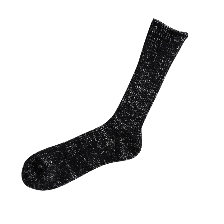 Nishiguchi Kutsushita Boston cotton and hemp socks in black.