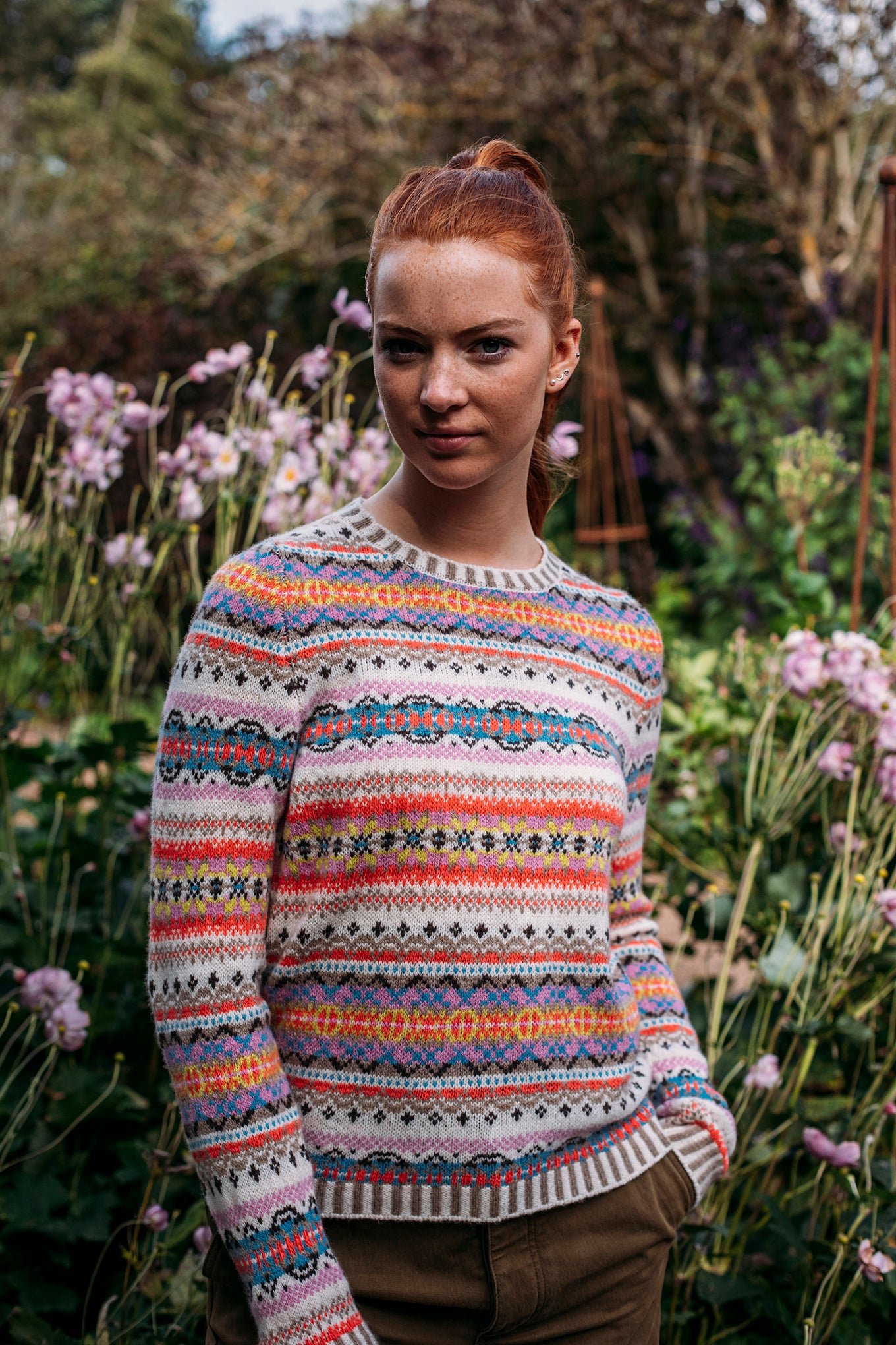 Eribe Kinross merino fairisle sweater in Coral.