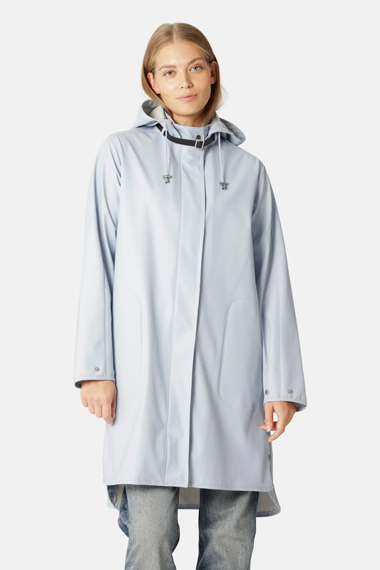 Ilse Jacobsen lightweight rain Rain71 detachable hood jacket in light blue Heather.