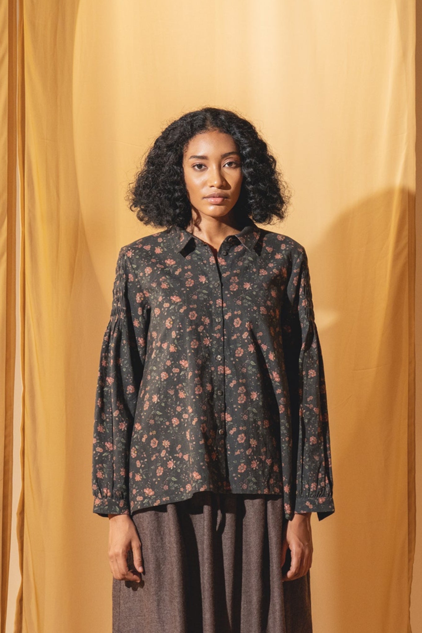 DVE lola button up blouse in charcoal floral cotton linen.