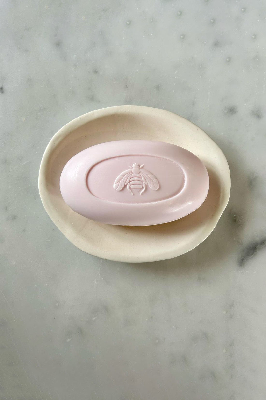 Scent of Provene Rose du matin bee soap.