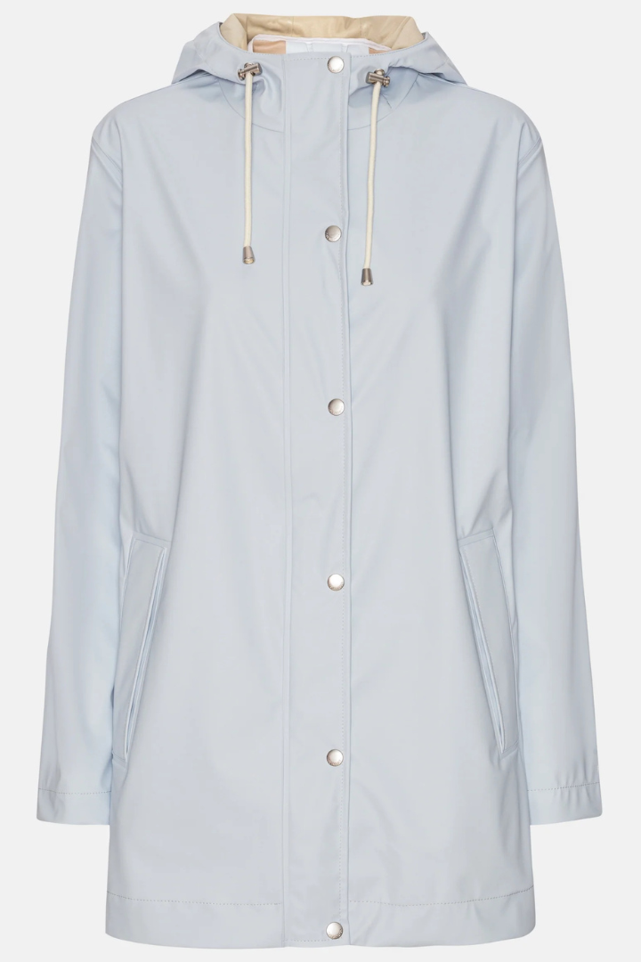 Ilse Jacobsen lightweight rain Rain228 jacket in heather light blue.