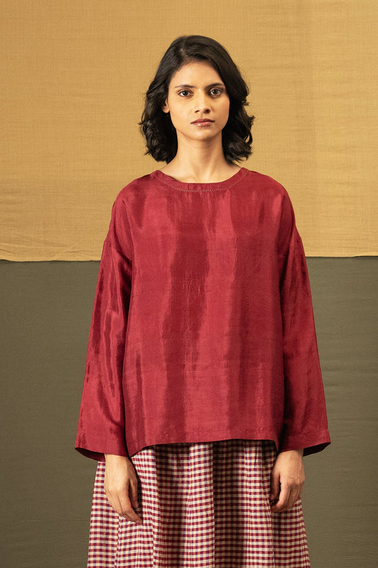 DVE Santati long sleeve round neck top in barn red handloom silk.