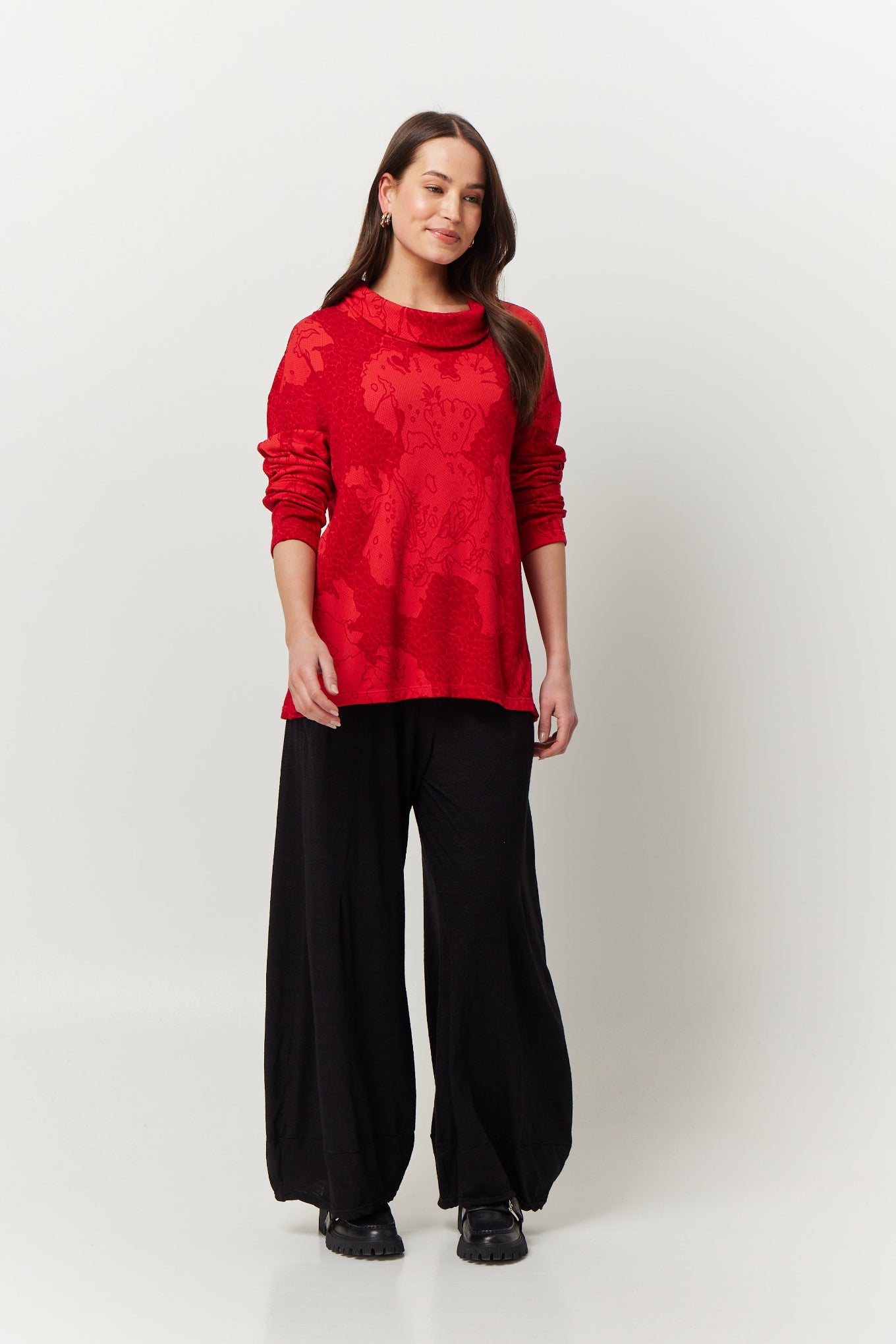 Valia merino wool jersey jacquard Acorn pullover in red.