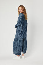 Load image into Gallery viewer, Valia wool jersey Meta pant in wedgewood blue.