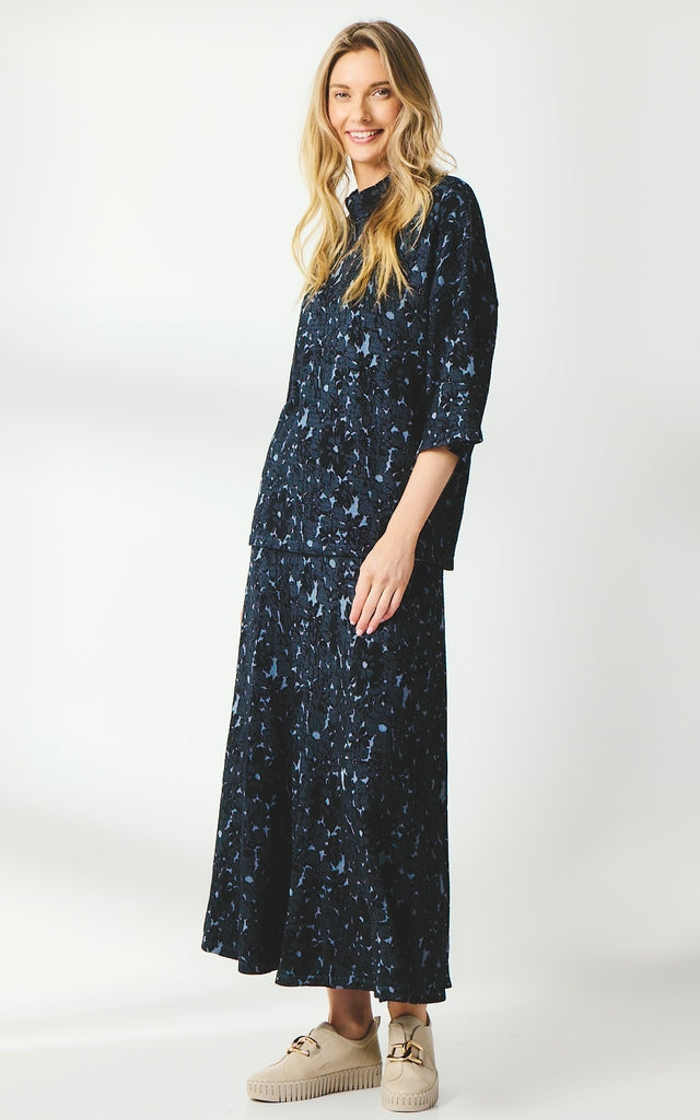Valia jacquard print merino wool Fleur skirt in mussel dark charcoal grey.