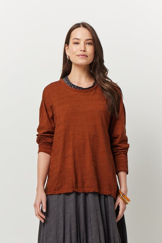 Valia merino wool jersey side split tee in desert tan.