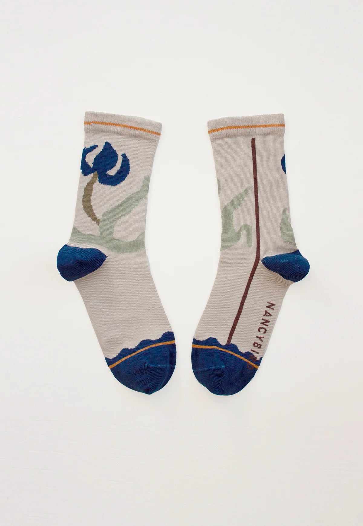 Nancybird blur flower cotton crew socks.