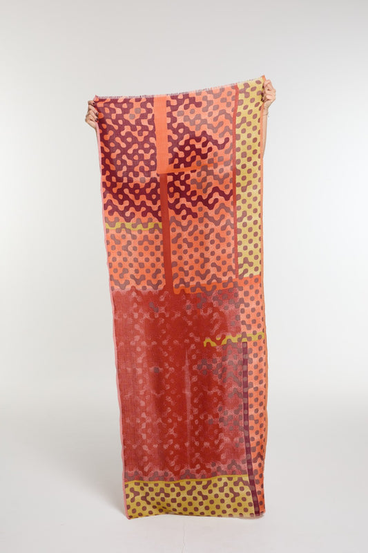 Ma Poesie Variation fine wool scarf in cinnabar.