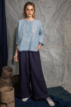 Load image into Gallery viewer, Dve Collection Durga wide leg pants in navy linen.