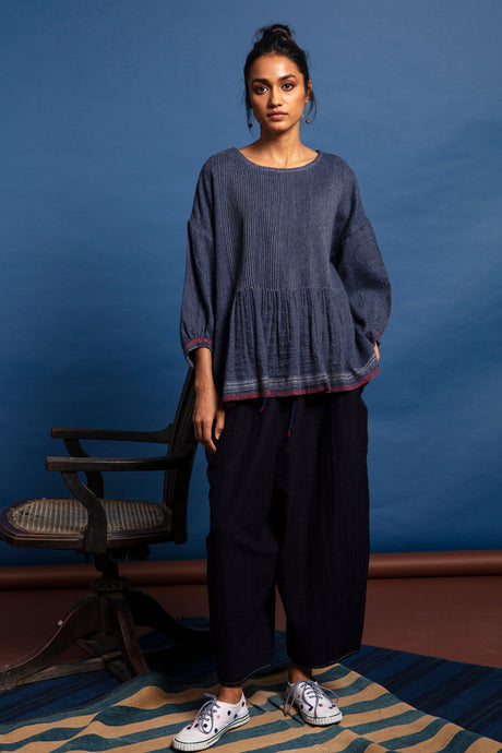 Dve Collection Mahira navy wide leg wool pant.