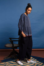 Load image into Gallery viewer, Dve Collection Mahira navy wide leg wool pant.