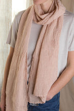 Load image into Gallery viewer, Couleur Chanvre rose boheme pale pink hemp scarf.