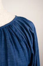 Load image into Gallery viewer, Juniper Hearth Yuka top, Japanese style smock top in handloom handwoven indigo dyed cotton, gathered neck, long sleeve, loose fitting one size smock.