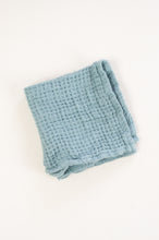 Load image into Gallery viewer, Waffle weave pure linen wash cloth face cloth. In steel blue.