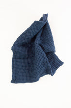 Load image into Gallery viewer, Waffle weave pure linen wash cloth face cloth. In navy blue.