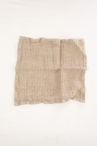 Waffle weave pure linen wash cloth face cloth. In natural colour.