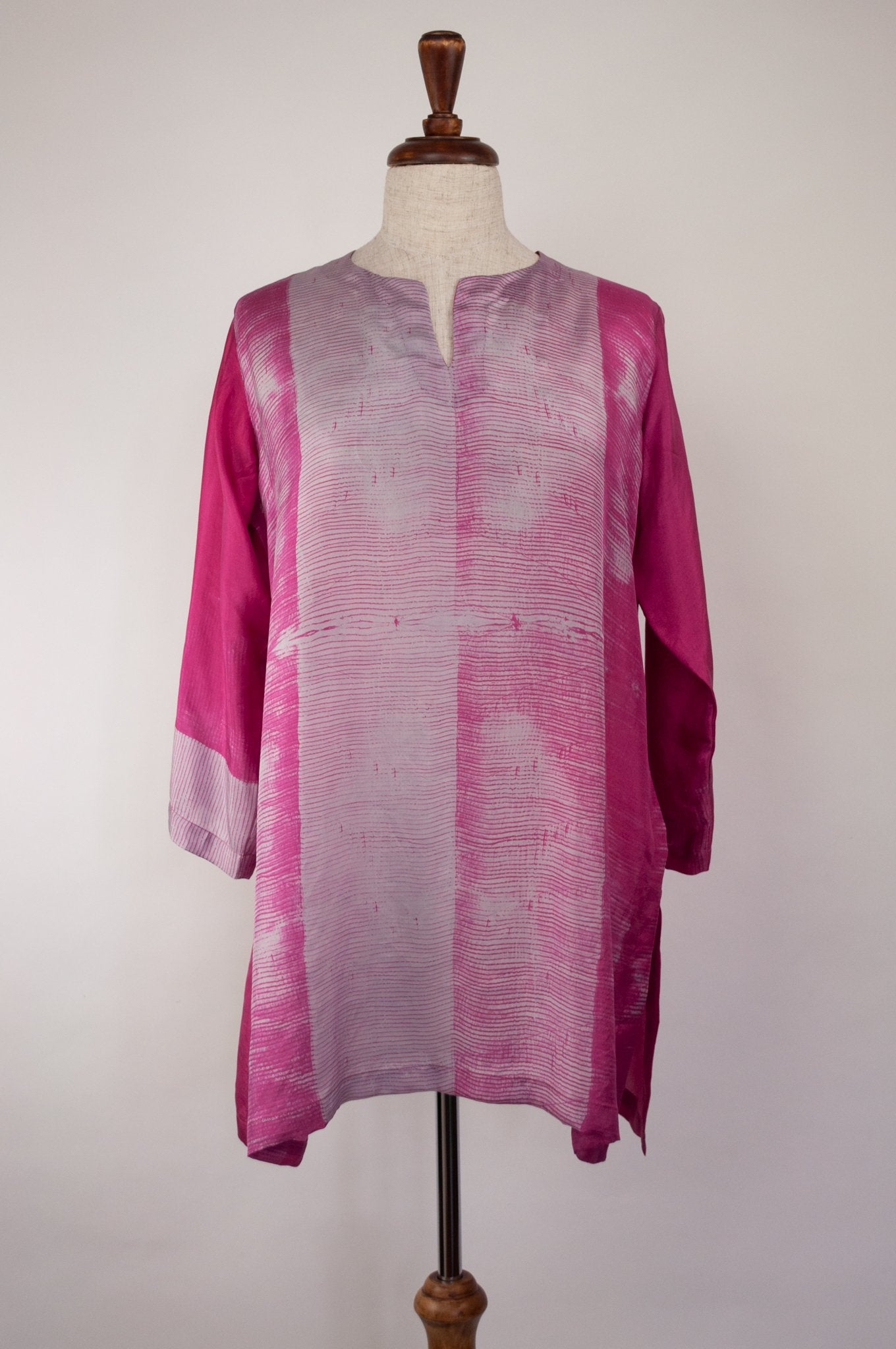 Pure silk shibori dyed kurta top in raspberry pink and silver grey.