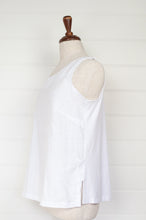 Load image into Gallery viewer, Valia Eva singlet in white linen front and cotton knit back.