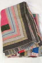 Load image into Gallery viewer, Vintage kantha quilt - Mayra
