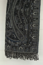 Load image into Gallery viewer, Juniper Hearth pure wool reversible tasseled throw rug with classic paisley design in charcoal, indigo and light grey.