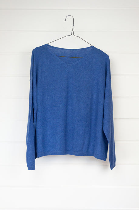 One size slouchy V-neck sweater in cashmere cotton, marine blue. Ethically made in Nepal.