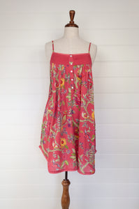 Juniper Hearth made in India 100% cotton voile screen printed by hand nightdress nighty in coral bird print.