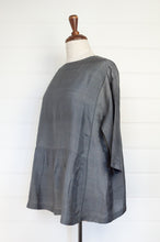 Load image into Gallery viewer, Dve Collection one size Padma top in handloom, hand dyed charcoal grey silk, loose fit, elbow length sleeves, and hand stitching.
