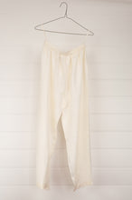 Load image into Gallery viewer, Maku white mulberry silk pyjama pants, elastic waist.