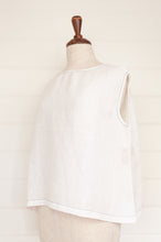 Load image into Gallery viewer, DVE Collection Aishani top in white linen, versatile one size easy fit.