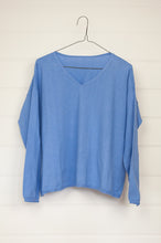 Load image into Gallery viewer, One size V-neck slouchy cashmere cotton summer sweater in sky blue.