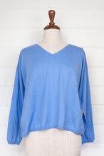 Load image into Gallery viewer, One size V-neck slouchy cashmere cotton summer sweater in sky blue.