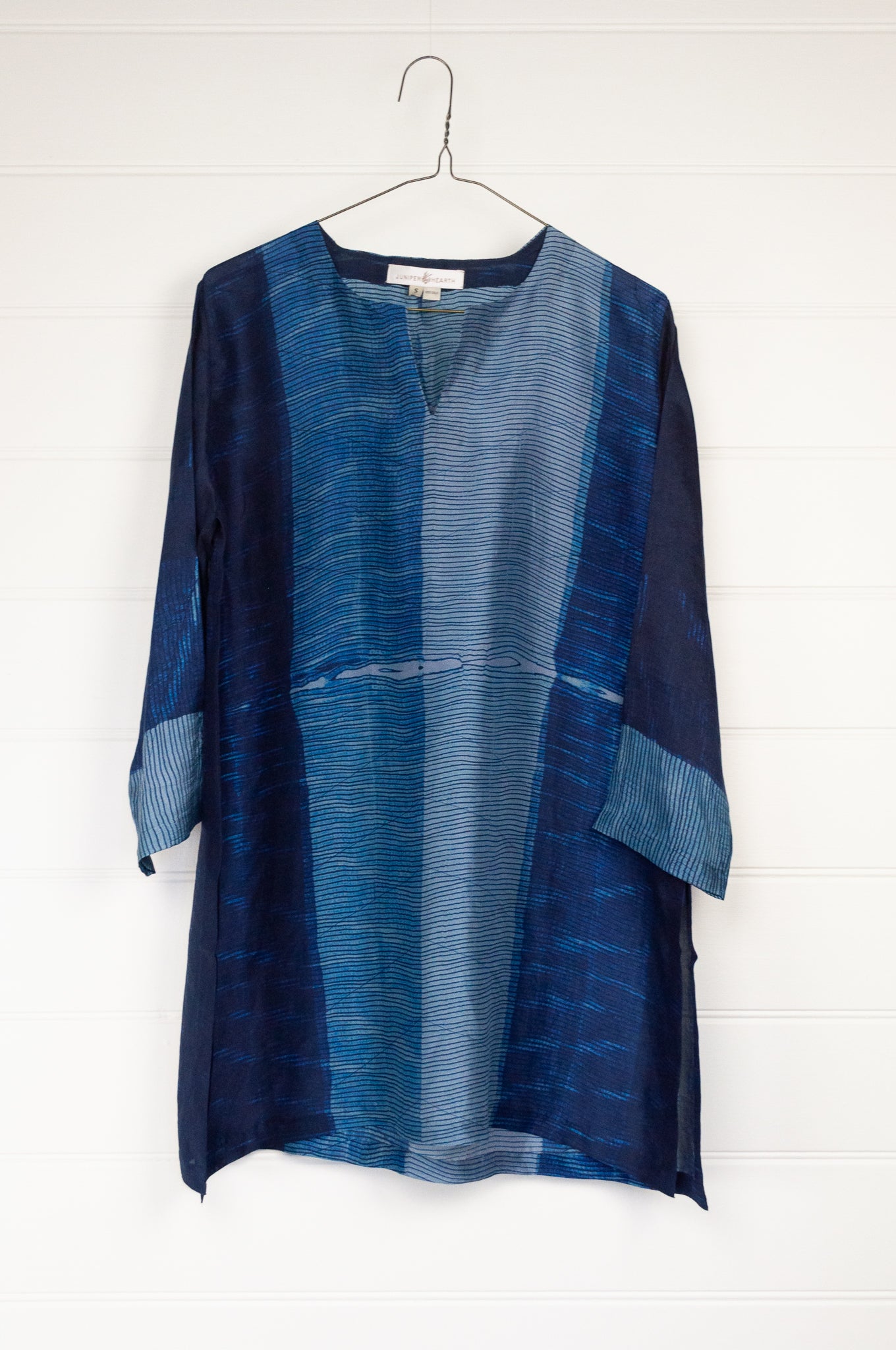 Pure silk shibori dyed silk kurta top in shades of indigo.