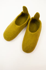 Olive green wool felt slippers, pull on style with tab, fair trade and ethically made in Nepal.