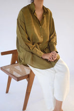 Load image into Gallery viewer, Mason and Mill Karen long sleeved classic shirt, mulberry silk in Moss green.