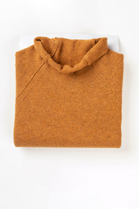 Corry merino wool raglan sweater in Gazelle, mustard yellow.